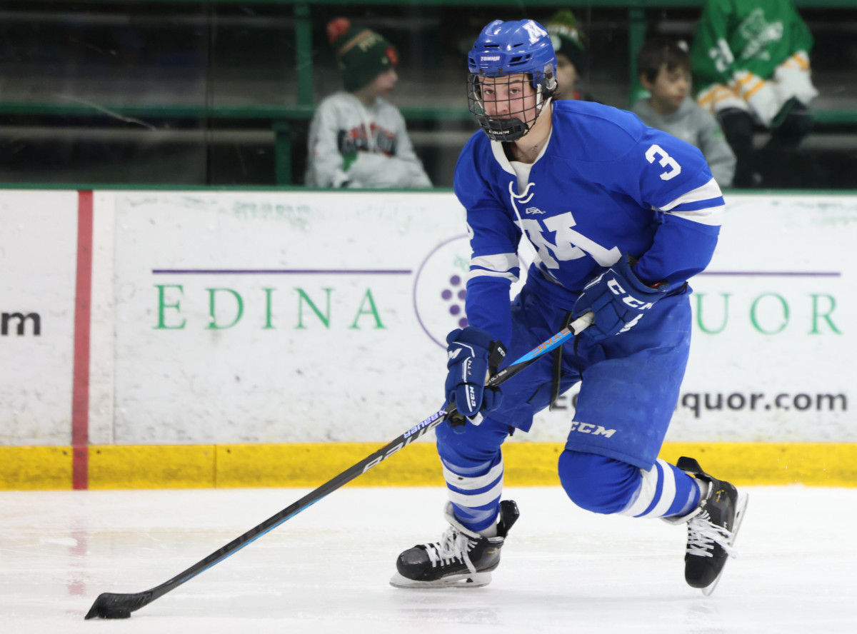 Minnetonka vs Edina Feb11-23 Jeff Lawler27